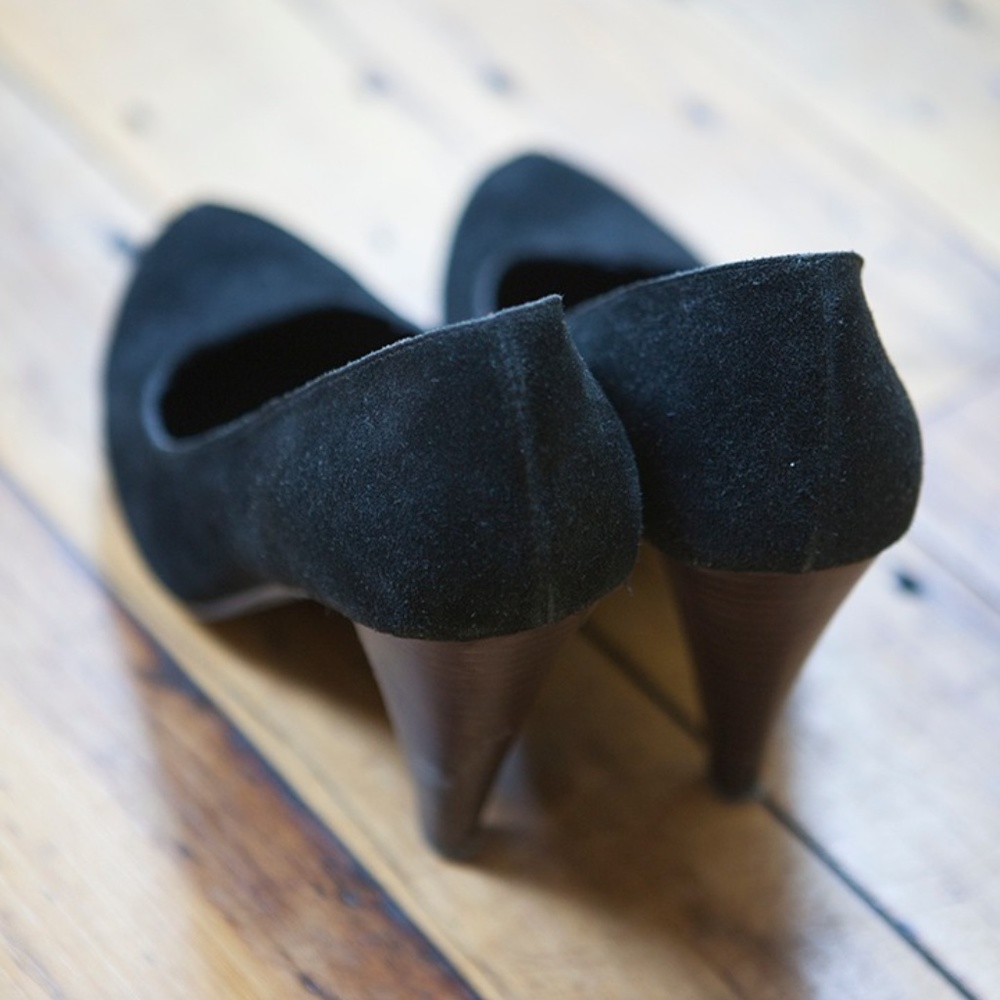 Black suede heels